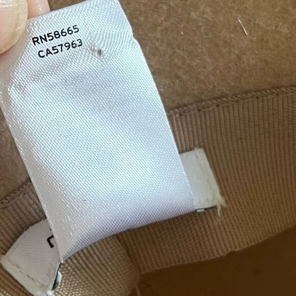 Phase 3 100% Wool Hat in Camel Tan NWOT - Picture 10 of 12